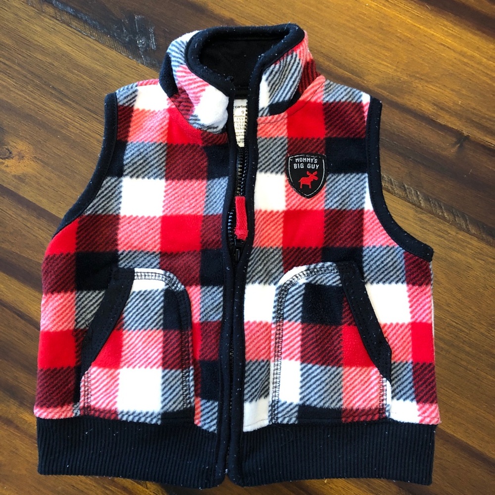 🎉5/$20 Carter's 9 month Red Plaid Fleece Vest